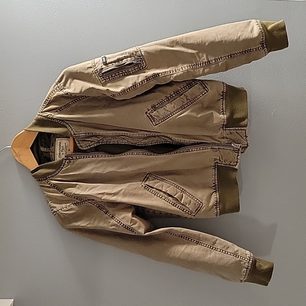 🌸 Abercrombie & Fitch XS jacket